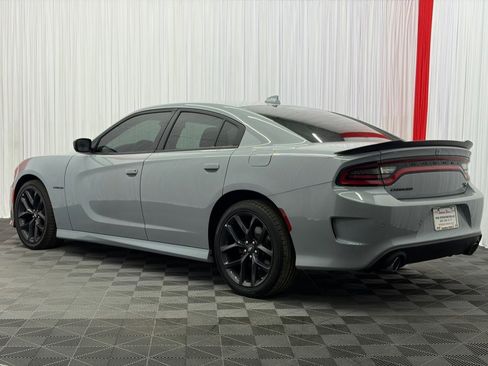 Used 2020 Dodge Charger R/T w/ Blacktop Package RWD image 6