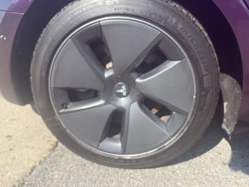 Used 2021 Tesla Model 3 Long Range AWD/4WD image 9