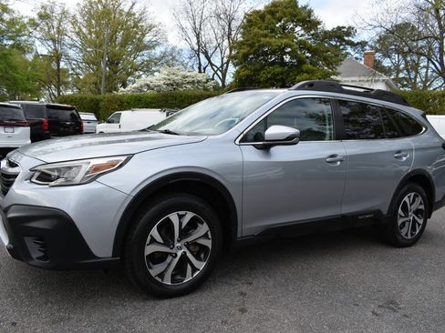 Used 2020 Subaru Outback Limited w/ Popular Package #2 image 2