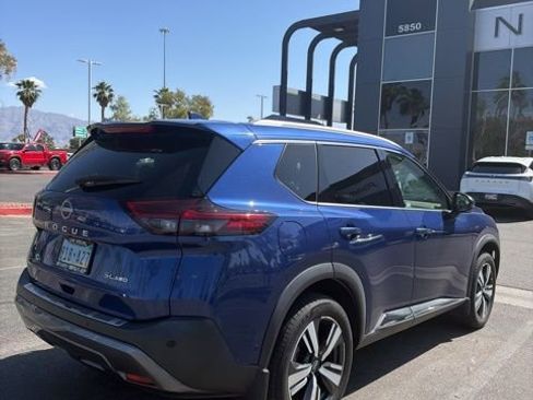 Certified 2022 Nissan Rogue SL w/ SL Premium Package AWD/4WD image 5