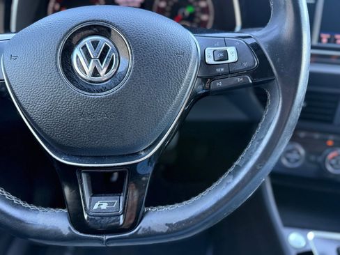 Used 2019 Volkswagen Jetta R-Line FWD image 27