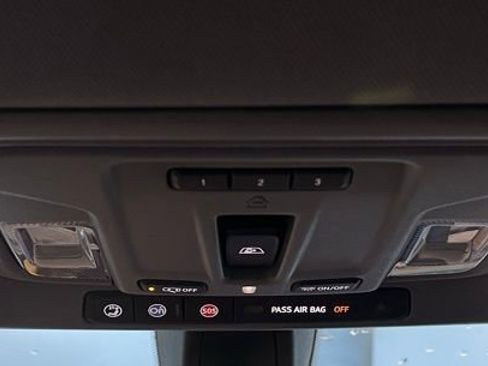 Used 2019 Chevrolet Silverado 1500 LT w/ All-Star Edition AWD/4WD image 32