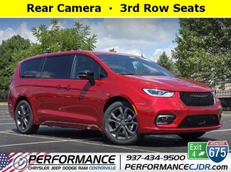 New 2026 Chrysler Pacifica Select image 1