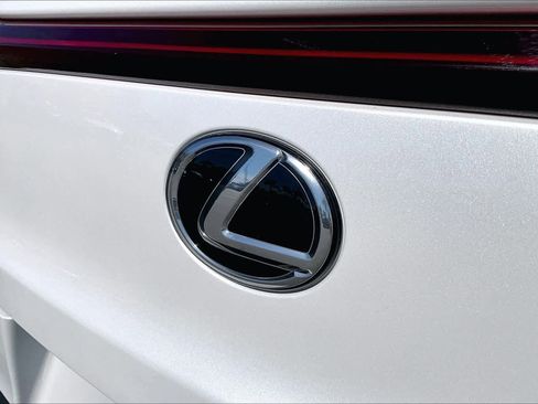 Used 2023 Lexus UX 250h Premium w/ Accessory Package (Z1) image 29