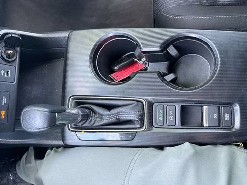 Used 2023 Honda Civic LX image 19