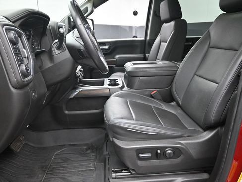 Used 2022 GMC Sierra 2500 SLT w/ SLT Premium Package AWD/4WD image 19