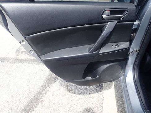 Used 2012 MAZDA MAZDA3 i Touring FWD image 13