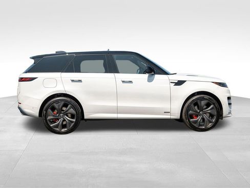 New 2025 Land Rover Range Rover Sport Autobiography image 8