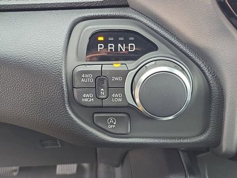 New 2026 RAM 1500 Big Horn AWD/4WD image 18