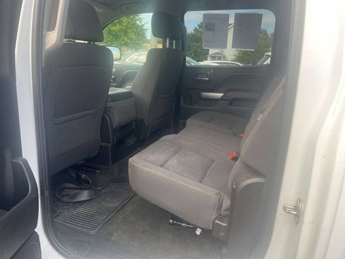 Used 2017 Chevrolet Silverado 1500 LT image 18