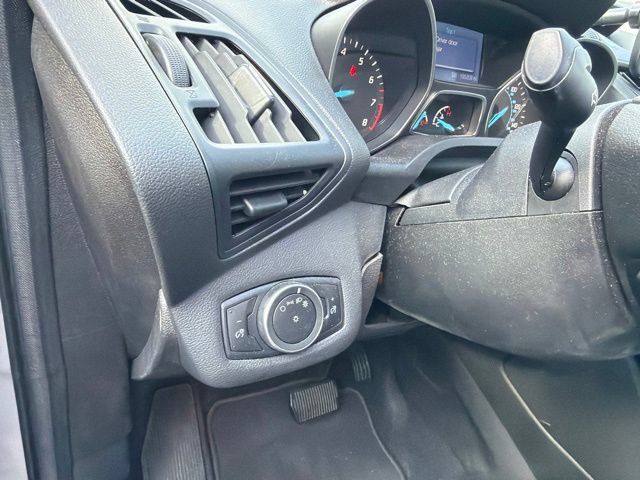 Used 2015 Ford Escape S FWD image 6