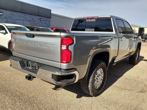 Used 2024 Chevrolet Silverado 2500 LTZ w/ LTZ Plus Package image 3