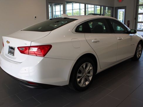 Used 2024 Chevrolet Malibu LT FWD image 19