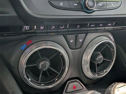 Used 2017 Chevrolet Camaro LT image 20