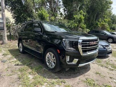Used 2022 GMC Yukon SLT w/ SLT Premium Package