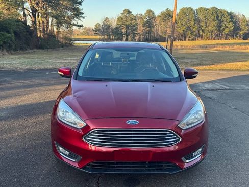 Used 2015 Ford Focus Titanium image 3