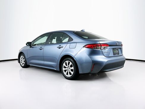 Used 2024 Toyota Corolla LE FWD image 5