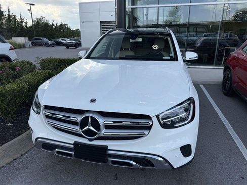 Used 2020 Mercedes-Benz GLC 300 image 2