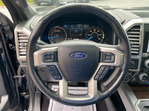 Used 2016 Ford F150 Platinum w/ Equipment Group 701A Luxury AWD/4WD image 13