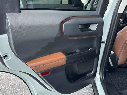 Used 2023 Ford Bronco Sport Outer Banks image 15