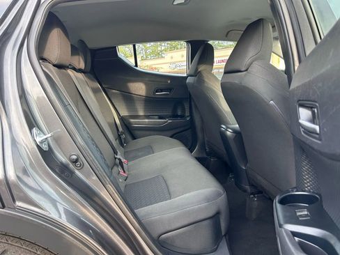 Used 2021 Toyota C-HR LE image 14