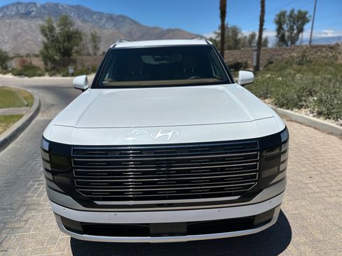 Used 2026 Hyundai Palisade Calligraphy AWD/4WD image 8