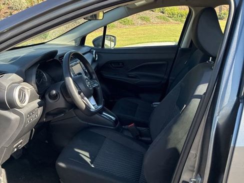 Certified 2020 Nissan Versa S image 5