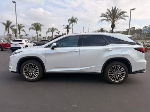 Used 2020 Lexus RX 450hL Luxury w/ Accessory Package AWD/4WD image 4