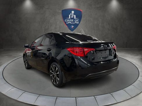 Used 2017 Toyota Corolla SE w/ Carpet Mat Package (TMS) FWD image 3