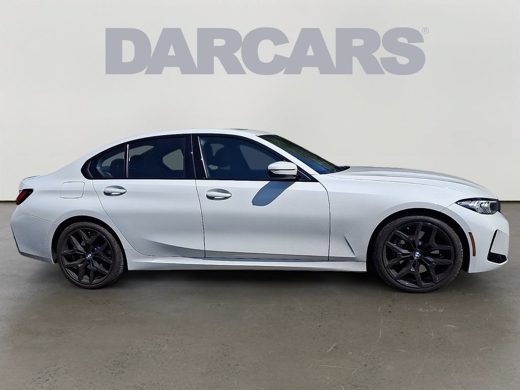 Used 2026 BMW X7 xDrive40i w/ M Sport Package AWD/4WD image 7