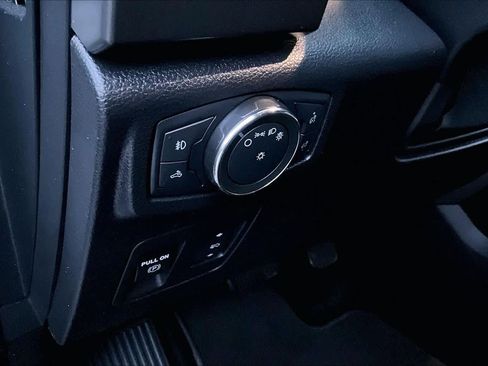 Used 2018 Ford F150 XLT w/ Equipment Group 302A Luxury image 31