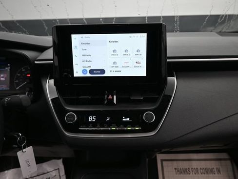 Used 2024 Toyota Corolla LE FWD image 16
