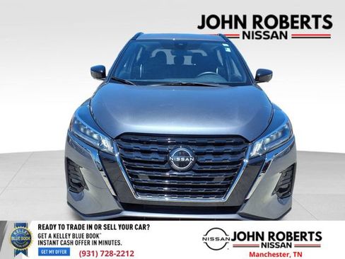 Used 2023 Nissan Kicks SR FWD image 12