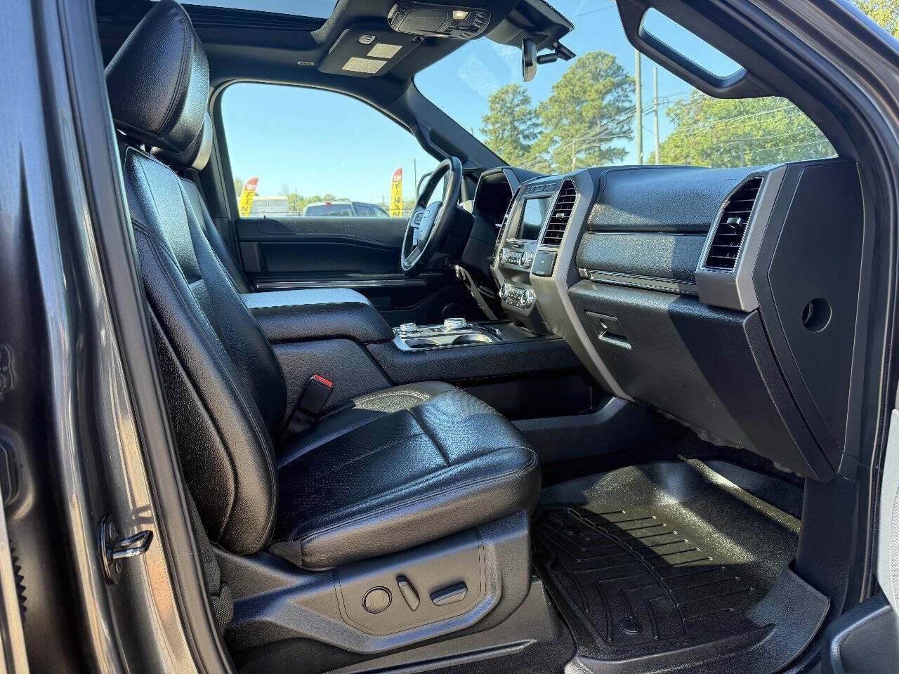 Used 2021 Ford Expedition Max XLT AWD/4WD image 41