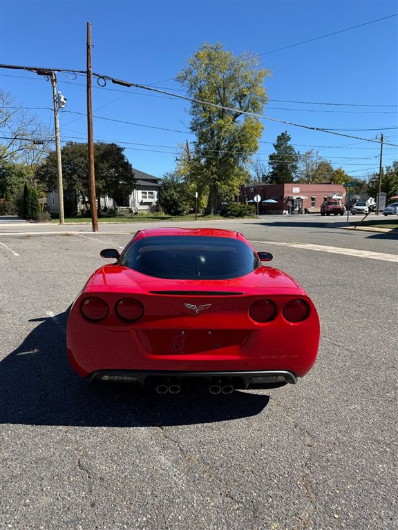 Used 2008 Chevrolet Corvette Coupe w/ Preferred Equipment Group RWD image 4