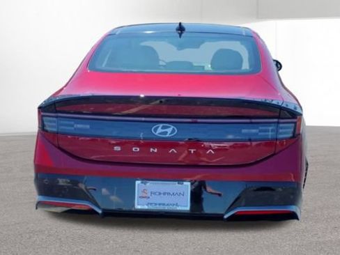 Used 2024 Hyundai Sonata SEL w/ Convenience Package FWD image 8