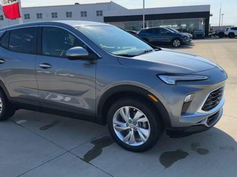 New 2026 Buick Encore GX Preferred FWD image 2