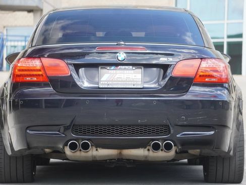 Used 2011 BMW M3 Convertible RWD image 16