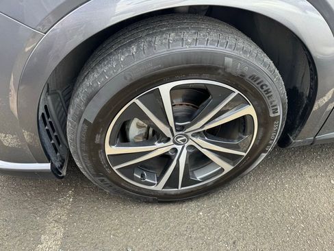 Used 2023 Lexus RX 350 FWD image 3