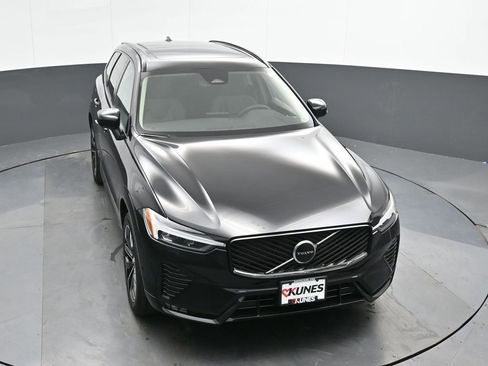 New 2026 Volvo XC60 B5 Plus w/ Protection Package Premier image 34