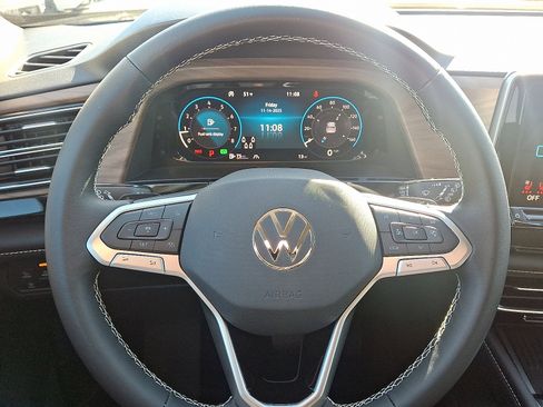 New 2026 Volkswagen Atlas SE AWD/4WD image 14
