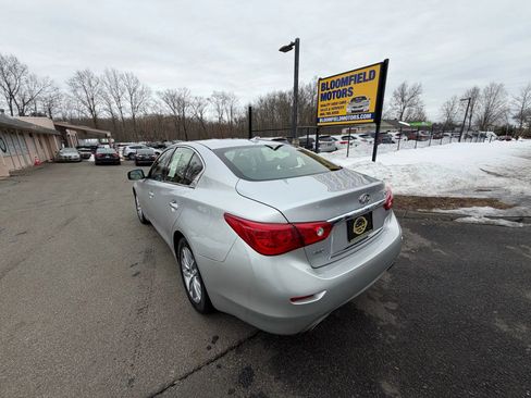 Used 2015 INFINITI Q50 2.0t w/ Moonroof Package image 7