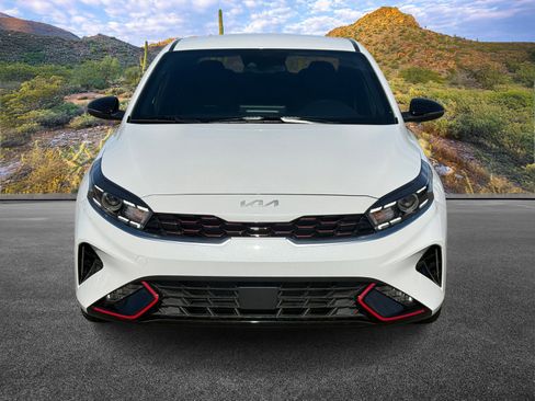 Certified 2024 Kia Forte GT-Line image 5