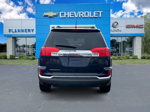 Used 2016 GMC Terrain SLT w/ Driver Alert Package I FWD image 4
