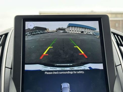 Used 2024 Ford Edge SEL w/ Convenience Package image 18