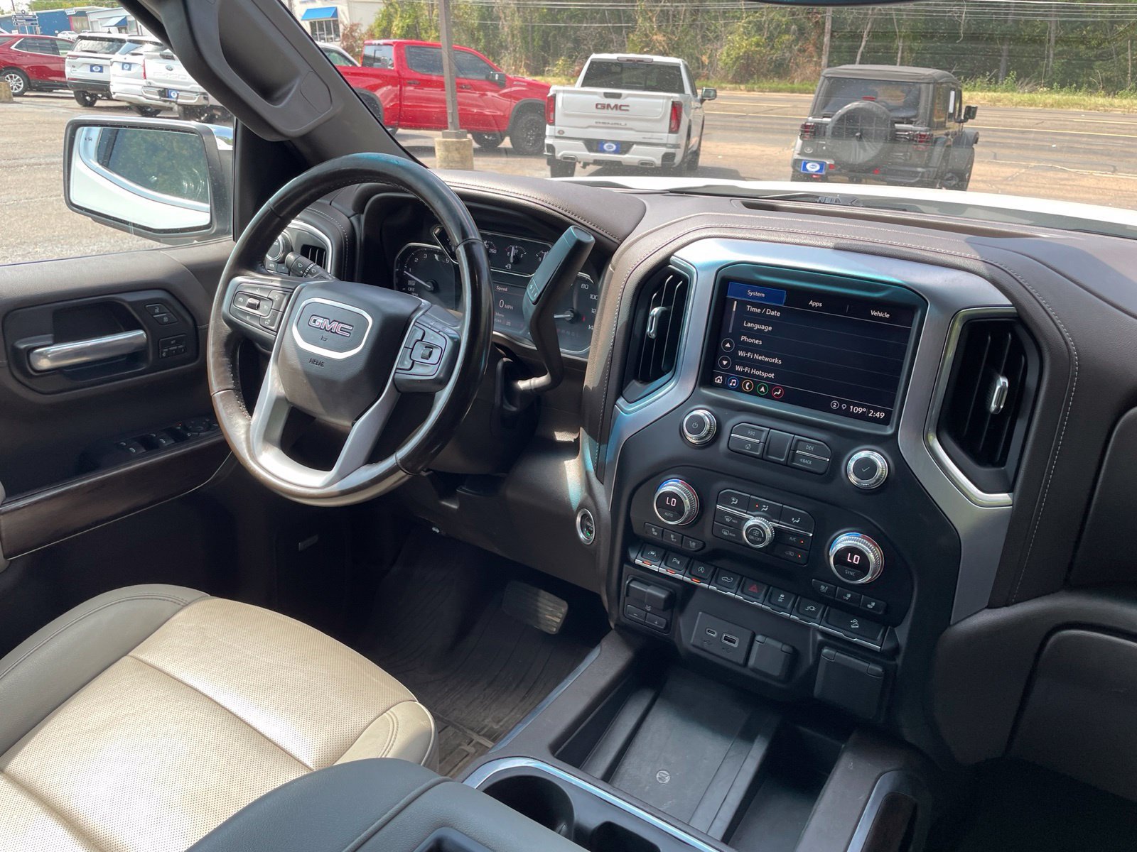 Used 2021 GMC Sierra 1500 SLT AWD/4WD image 34
