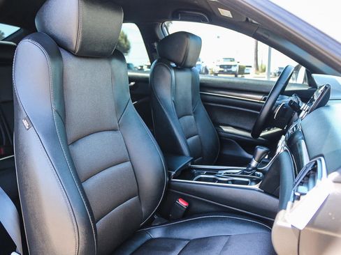 Used 2020 Honda Accord Sport image 16
