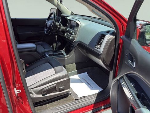 Used 2016 Chevrolet Colorado Z71 AWD/4WD image 17