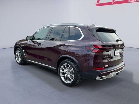 Used 2025 BMW X5 xDrive40i AWD/4WD image 3