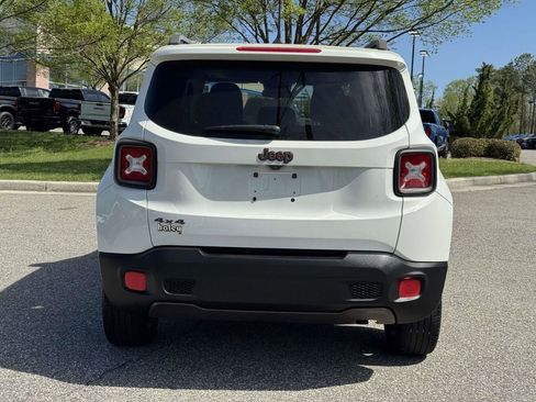 Used 2016 Jeep Renegade 75th Anniversary AWD/4WD image 22